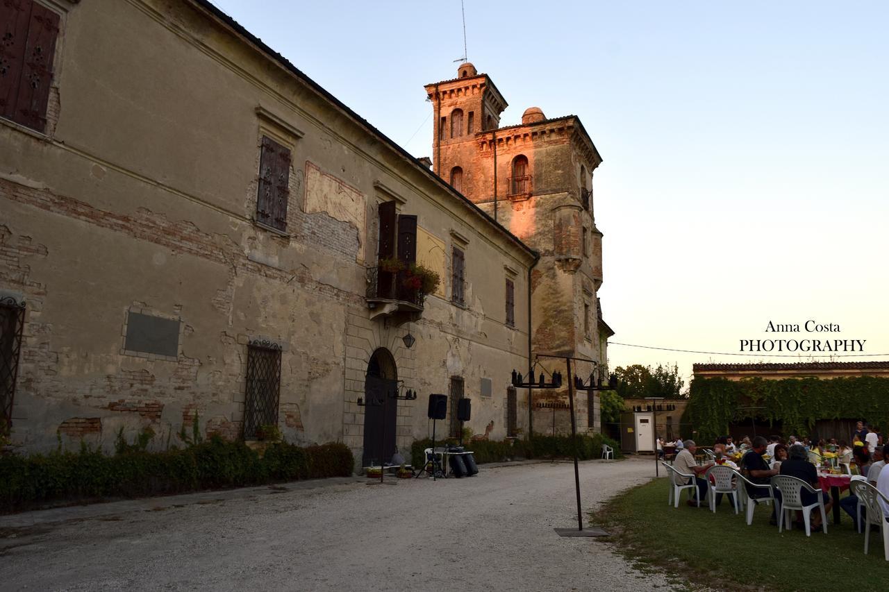 德拉斯卡拉米娜城堡旅舍 Casteldidone 外观 照片