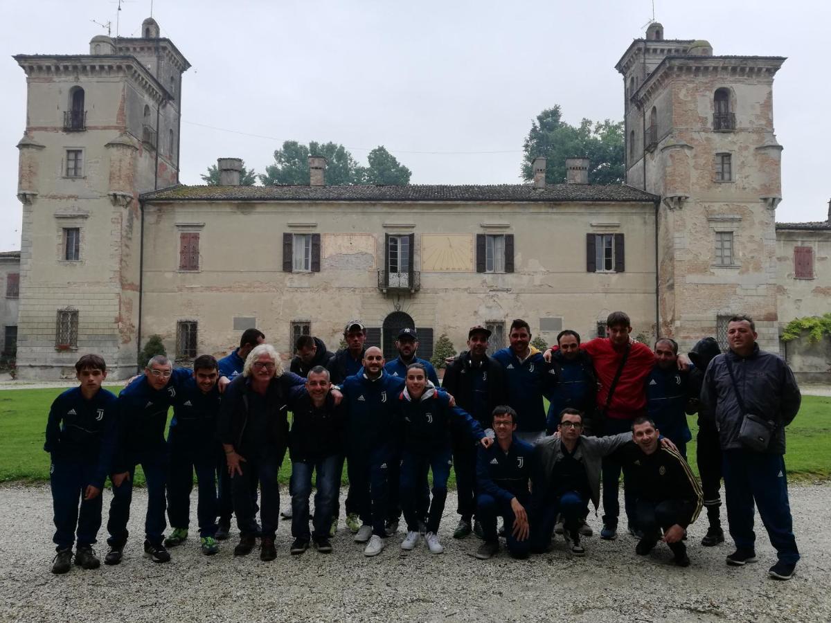 德拉斯卡拉米娜城堡旅舍 Casteldidone 外观 照片
