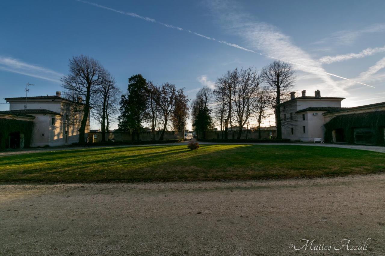 德拉斯卡拉米娜城堡旅舍 Casteldidone 外观 照片